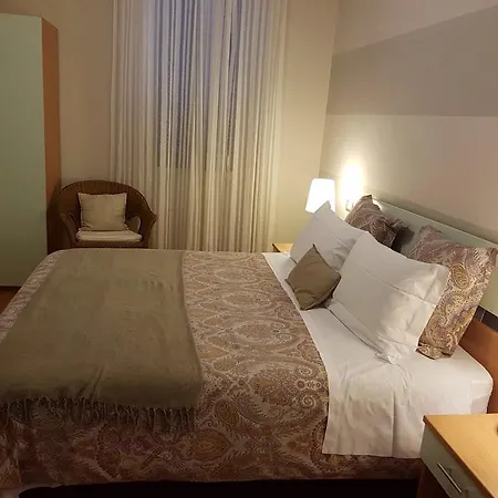 Hotel Moniga