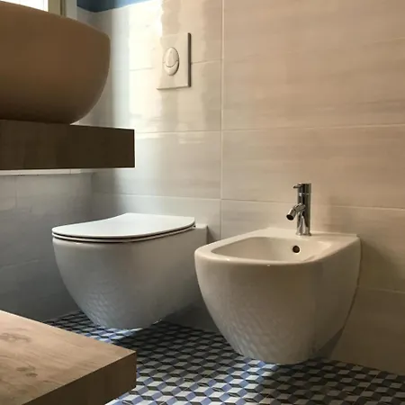 Moniga Hotel